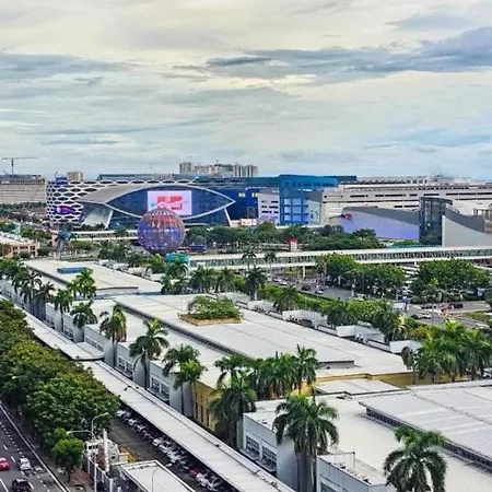 Aj'S Staycation At Shore Moa